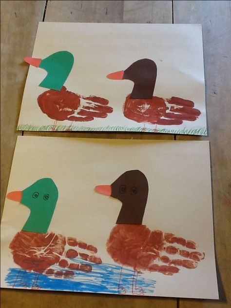 Duck Art For Preschoolers, Duck Pond Crafts Preschool, Ducks Crafts Preschool, Duck Activity Preschool, Baby Animals Activities Preschool, Birds Crafts For Toddlers, Duck Activities For Toddlers, Duck Crafts For Toddlers, Handprint Duck