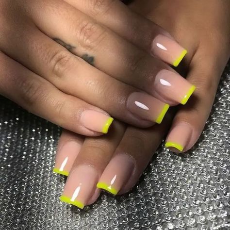 Nagellack Trends, Work Nails, Her Nails, Simple Acrylic Nails, Short Square Acrylic Nails, Acrylic Nails Coffin Short, Summer Acrylic Nails, Short Acrylic Nails Designs, Girls Nails