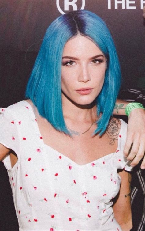 Halsey Blue Hair, Halsey Blue, Halsey, I Love Girls, Her Music, I Icon, Blue Hair, Music Artists, Hair Color