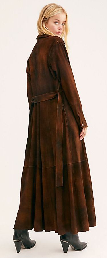 Wool Trench Coat Outfit, Duster Coat Outfit, Long Tan Jacket, Long Brown Coat, Long Suede Coat, Long Winter Jacket, Suede Trench Coat, Trench Coat Outfit, Long Coat Women