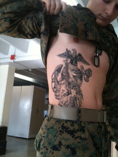 U.S. Marine tattoo I love this idea and placement ! Marine Corps Tattoos For Women, Marine Corps Tattoos For Men, Marine Corps Tattoos, Usmc Tattoo, Marine Tattoo, Military Tattoo, Patriotic Tattoos, Army Tattoos, Military Tattoos