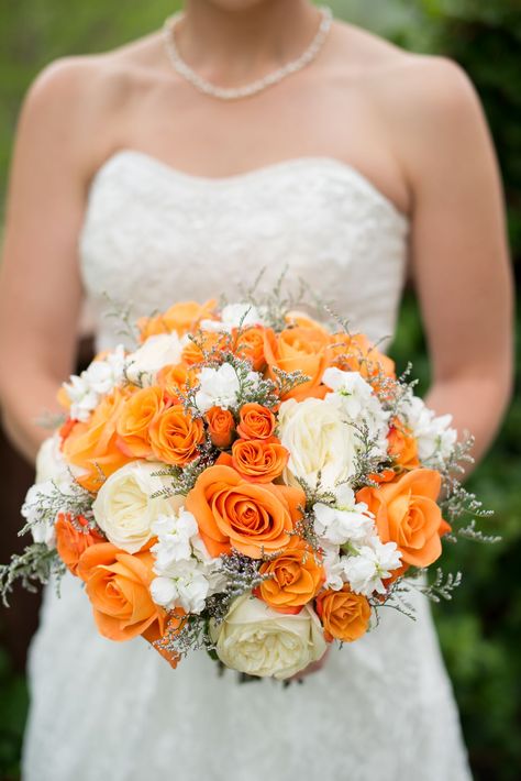 Orange Prom Bouquet, Orange Bouquet Flowers, Orange And White Bouquet, Orange Roses Bouquet, Orange And White Wedding, Wedding Bouquet Orange, Orange Rose Bouquet, Tangerine Wedding, Orange Wedding Bouquet