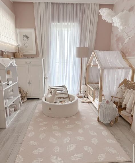 Cozy Toddler Girl Room, One Year Old Bedroom Girl, Toddler Girl Room Inspiration, Toddlers Bedroom Girl, Modern Toddler Girl Room, Toddler Girl Bedroom Pink, One Year Old Room, Girls Bedroom Toddler