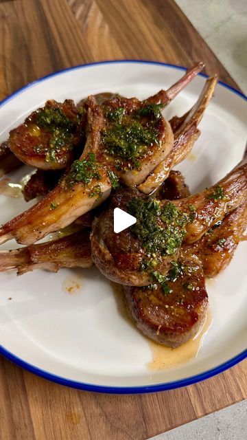 Alessandra Ciuffo on Instagram: "The tips and tricks to make the BEST lamb chops every time 🔥

Lamb chops can seem intimidating but it’s actually one of the easiest and quick cooking proteins! With a few pro tips you’ll be making restaurant quality lamb chops in no time 😉

Tips and tricks below 👇 …subscribe to my substack (linked in bio) for a written recipe coming out tomorrow!! 

Tips & tricks: 

🔪 If you can, but a whole rack of lamb, preferably Frenched ~ aka meat around the bones on the bottom removed. Not only is this way more cost effective, but it allows you to control the thickness of the chops! 

🔪 Season the meat generously with salt and pepper from high above — this will make sure you get an even coating of salt — and allow the it to come to room temperature before cooking Bone In Lamb Chop Recipes, How To Cook Lamb Chops, Lamb Meat Recipes, Rack Of Lamb Recipes, Best Lamb Chops, Lamb Steak Recipes, Lamb Rack Recipe, Lamb Chops Recipe, Lamb Loin Chops