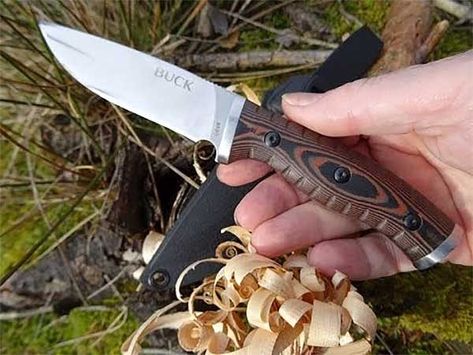 Tom Claycomb reviews the Buck Selkirk Knife and thinks this solid well-built blade is a better skinning knife than a survival knife. Knife Forging, Best Chefs Knife, Trench Knife, Anvils, Skinning Knife, Bushcraft Knives, Hard Metal, Japanese Knife, Knife Sharpening