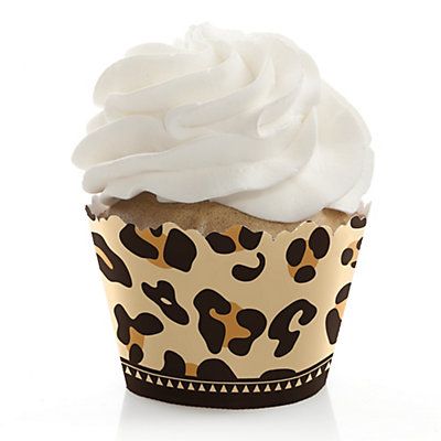 Leopard - Dog Party Cupcake Wrappers | BigDotOfHappiness.com Leopard Print Cupcakes, Leopard Cupcakes, Leopard Wedding, Cheetah Party, Leopard Party, Treat Stand, Cupcake Wraps, Easy Party Decorations, Cupcake Wrapper