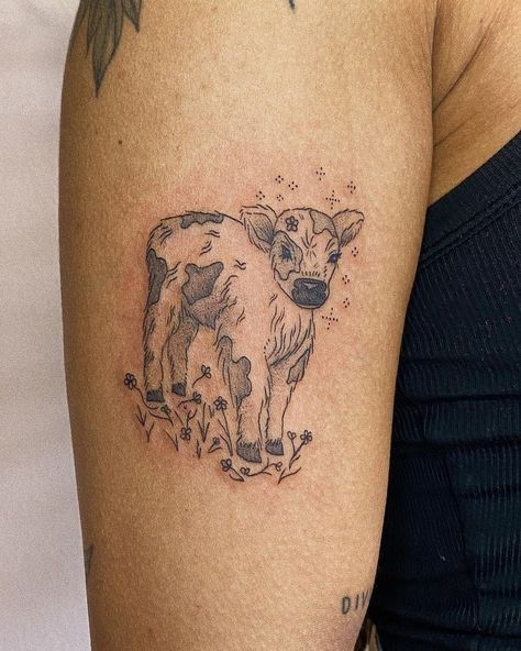 professional skin bedazzler on Instagram: “A custom baby cow for Lauryn 💖 one out of two tattoos we did this session. Thank you for travelling from Victoria to see me. It was such a…” Calf Animal Tattoo, Cool Cow Tattoo, Cow Wearing Sweater Tattoo, Cow Tattoos Small, Holstein Cow Tattoo, Cow Tattoo Realistic, Cow Moon Tattoo, Cow Matching Tattoo, Baby Calf Tattoo