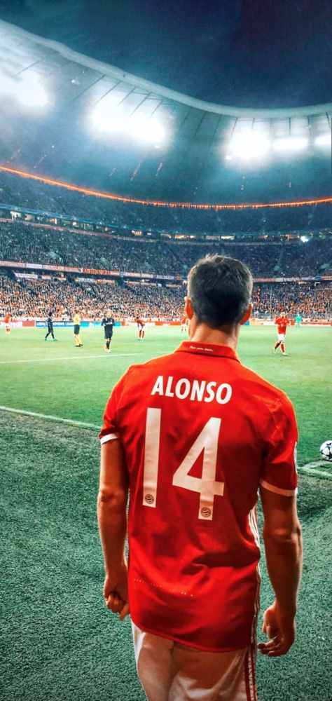 Xabi Alonso Wallpaper, Xavi Alonso, Nacho Fernandez, Ultra Wallpaper, Bayern Munich Wallpapers, German Football Players, Liverpool Wallpapers, Xabi Alonso, Bayern Munchen