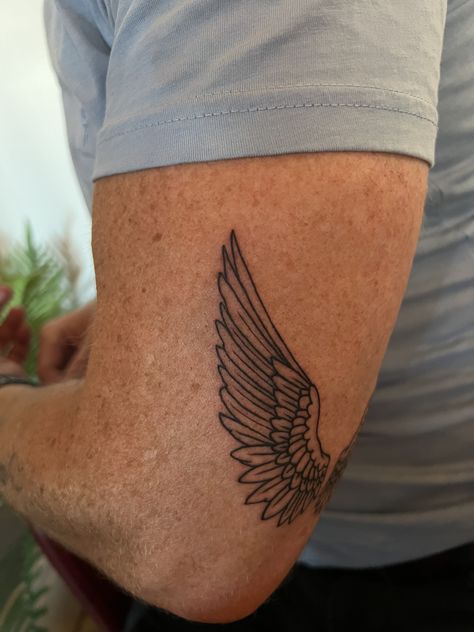 Wing Tattoo Upper Arm, Wing Tattoo Back Of Arm, Angel Wing Tattoo For Men, Wing Tattoo Arm, Eagle Tattoo Arm, Job Tattoo, Jay Alvarez, Deer Head Tattoo, Wing Tattoos On Back