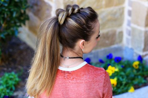 We're sharing 15 super fun cute girl hairstyles to create for your little one. They're going to love the different ways to style their hair! Cute Ponytail Hairstyles, Hairstyle Youtube, Pull Through Braid, Cute Ponytails, Hair Styles 2017, Long Hair Girl, Pull Through, Different Hairstyles