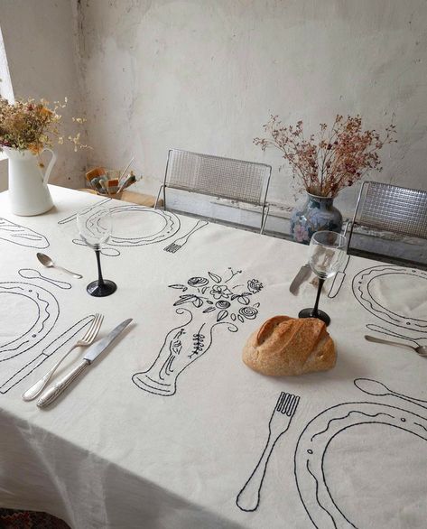 Setting Table, Gender Neutral Clothes, Tableware Design, Embroidered Tablecloth, Embroidery On Clothes, Place Setting, Rich Textures, Tablescapes, Linen Fabric