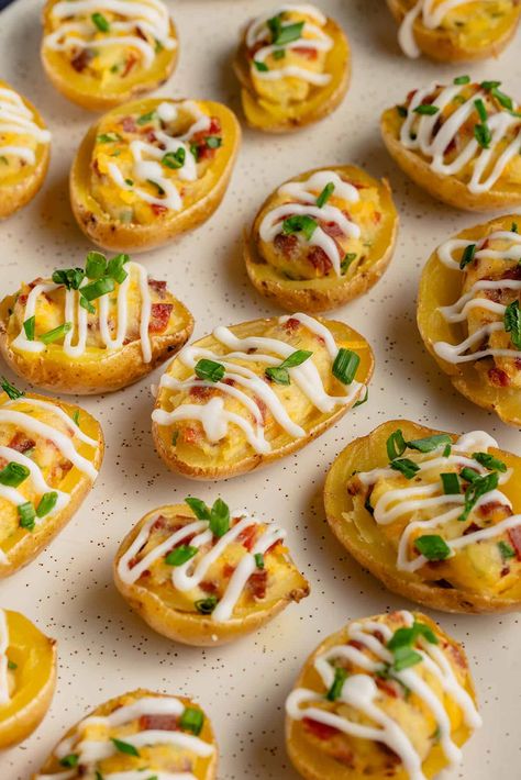 Mini Twice Baked Potatoes (vegan) Mini Twice Baked Potatoes Appetizers, Mini Twice Baked Potatoes, Gold Potato Recipes, Vegan Enchilada Casserole, Meal Prep Easy, Potato Appetizers, Stuffed Potatoes, Vegan Enchiladas, Baked Mushrooms