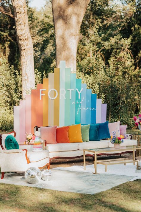 Modern Gardening, Gardening Tips For Beginners, Balloons Galore, Modern Gradient, Gold Dining Chairs, Selfie Wall, Rainbow Birthday Cake, Colorful Birthday Party, 40th Birthday Party