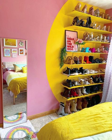 Colourful Home, Casa Vintage, Apartment Decor Inspiration, Dream House Decor, Home Decor Tips, House Inspiration, Bedroom Makeover, Room Makeover, Room Inspo