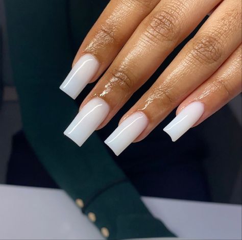 Soft White Nails Acrylic, Glitter Nails Acrylic, Fake Nails Designs, Gold Nail Designs, White Acrylic Nails, Basic Nails, Girly Acrylic Nails, Really Cute Nails, Neutral Nails