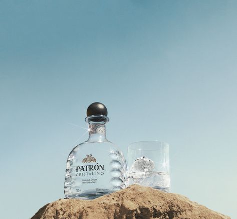 Patrón Cristalino aims to harness the popularity of a unique style of tequila that's developing a fanbase Stateside. https://elitetraveler.com/finest-dining/wines-and-spirits/patron-cristalino Gift Guide Design, Tequila Day, National Tequila Day, Yacht World, Korea Tourism, Patron Tequila, Remy Martin, Wood Charcoal, Clear Liquids