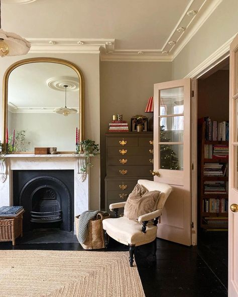 Flint House, 2023 Energy, Bedford Street, Victorian House Interiors, Victorian Living Room, Portland Stone, Victorian Fireplace, Sea Anemone, Pink Door