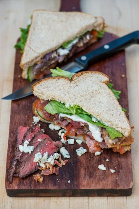 Steak & Blue Cheese Sandwich | bsinthekitchen.com #lunch #sandwich #bsinthekitchen Blue Cheese Sandwich, Steak Blue Cheese, Steak Sandwiches, Roast Beef Sandwich, Leftover Steak, Sandwich Bar, Brunch Buffet, Steak Sandwich, Club Sandwich