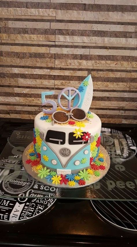 Hippy Themed Birthday Cake, 60s Themed Cake Ideas, 60s Theme Birthday Cake, 60s Cake Ideas, 60s Themed Cake, Festival Themed Cake, Hippie Cakes Birthdays, 70s Themed Birthday Cake, 70s Theme Birthday Cake