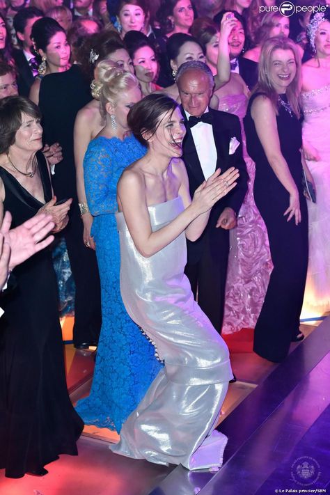 Mika enflamme le Bal de la Rose, Charlotte Casiraghi se déchaîne - Purepeople Princess Charlotte Of Monaco, Pauline Ducruet, Princesa Charlotte, Rose Ball, Kelly Monaco, Princess Grace Kelly, She Walks In Beauty, Princess Caroline Of Monaco, Monaco Royal Family