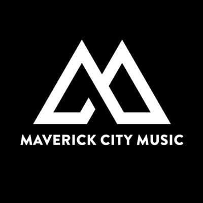 City Concert Outfit, Maverick City Concert, Maverick City Music, Worship Wallpaper, Maverick City, Music Camp, Song Of The Sea, Worship Team, Gospel Choir