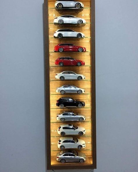 Hot Wheel Car Display Ideas Diy, Model Cars Display Ideas, Hot Wheel Car Display Ideas, Toy Car Display Ideas, Hotwheels Display Ideas, Model Car Display Ideas, Hot Wheels Display Ideas, Hotwheels Storage, Toy Display Ideas