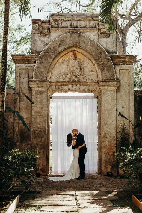 Yucatan Wedding Haciendas, Hacienda Photoshoot, Merida Photoshoot, Spaniard Wedding, Hacienda Wedding Decor, El Salvador Wedding, Guadalajara Wedding, Yucatan Wedding, Oaxaca Wedding