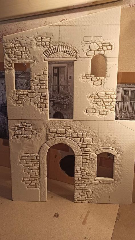 Greek Theme, Cardboard Houses, Miniature Terrain, Dnd Mini, Diy Nativity, Animation Ideas, Diorama Ideas, Stage Set Design, Motion Animation