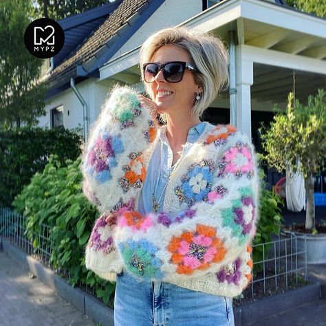 Large Granny Square Sweater, Chunky Granny Square Cardigan, Granny Square Crochet Pattern Cardigan, Chunky Granny Square, Granny Square Cardigan Pattern, Crochet Cardigan Granny Square, Granny Square Crochet Cardigan, Granny Cardigan, Cardigan Granny Square