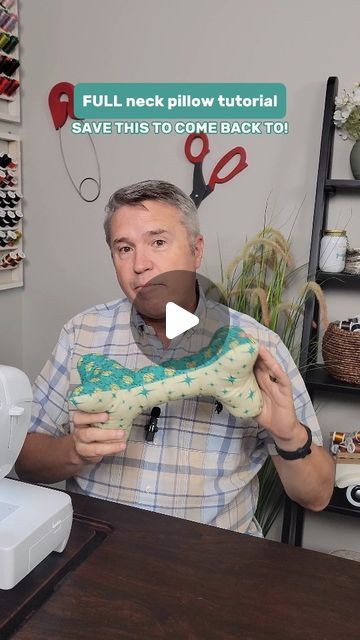 Sewing Parts Online on Instagram: "Customize your own neck pillow!   #sewingprojects #howtosewaneckpillow #diyneckpillow #sewingideas #sewingtutorials" Bone Shape Neck Pillow, Diy Neck Pillow Pattern, Neck Pillow Pattern, Diy Angels, Neck Pillows, Leg Pillow, Neck Bones, Hand Pillow, Pillow Tutorial