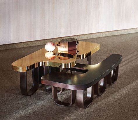 Ribbon coffee table - Coffee Tables & Side Tables | Fendi Casa Daybed Design, Fendi Casa, Luxury Coffee Table, Luxury Modern Furniture, Top Furniture, Sideboard Designs, Marble Side Tables, Soft Seating, Marble Coffee Table