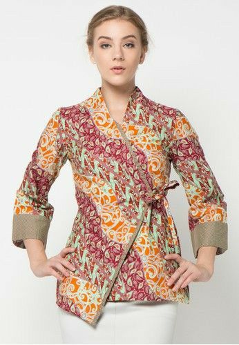 Batik wanita Batik Fashion Hijab, Model Blouse Batik, Blouse Batik Kerja, Blouse Batik Modern, Batik Kimono, Batik Blazer, Model Batik, Batik Dress Modern, Jacket Coat Fashion