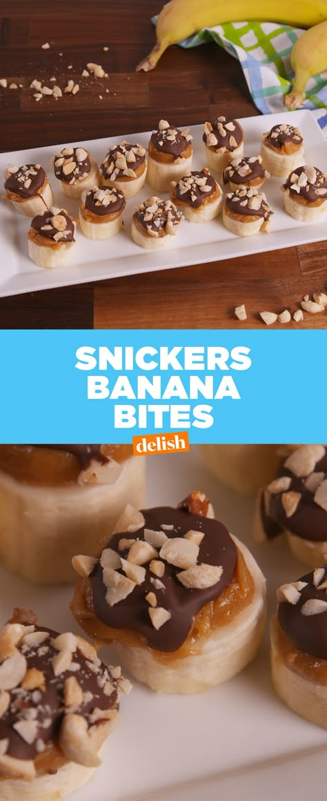 These banana bites taste exactly like a Snickers. Get the recipe at Delish.com. #snickers #banana #pb #peanutbutter #chocolate #caramel Snickers Banana, Banana Snickers, Banana Bites, Healthier Desserts, Healthier Options, Healthy Snack Ideas, Snack Foods, Snack Attack, Snacks Appetizers