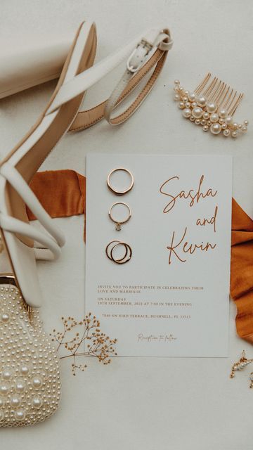 Florida Wedding Photographers on Instagram: "I absolutely love that I was able to capture our wedding flatlay detail shots on my own🥹 The number one question couples ask us is what they should include in their flatlays. My answer is always “Whatever holds significance to you and your relationship on your wedding day”! Here’s a little list of ya. These are just the basics. You have the freedom to get as creative as you want✨ - engagement ring and wedding bands - wedding invitations - perfume Engagement Detail Shots, Wedding Day Flatlay, Flatlay Photography Wedding, Wedding Flatlay Inspiration, Wedding Details Flatlay, Wedding Flat Lay Simple, Wedding Detail Flatlay, Bride Detail Shots, Wedding Details Photos