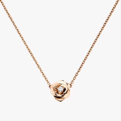 Pink gold Diamond Pendant - Piaget Luxury Jewellery G33U0081 Piaget Rose, Piaget Jewelry, Luxury Jewelry Store, Luxury Diamond Jewelry, Sparkling Jewelry, Kay Jewelry, Arm Jewelry, Accesories Jewelry, Rose Pendant