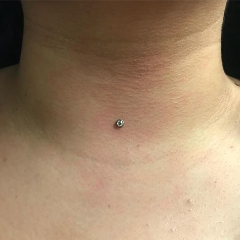 Neck Piercing Dermal, Neck Dermal, Oasis Tattoo, Neck Piercing, Dermal Piercing, Stylist Tattoos, Body Mods, Tattoos And Piercings, Belly Button Rings