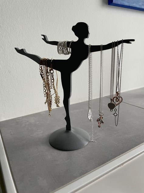 3d Printed Jewelry Holder, 3d Printed Gifts For Her, 3d Printer Ideas, 3d Printer Jewelry, 3d Printed Gifts, Tree Jewelry Holder, Earrings Holder, Useful 3d Prints, Ballerina Necklace