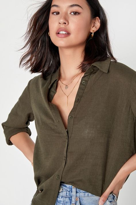 Breezy Summer Outfits, Linen Button Up, How To Style A Green Shirt, Button Ups For Women, Oversized Button Up, Long Sleeve Button Up Shirt Outfit, Olive Green Outfits, Olive Green Shirt Outfit, Olive Outfit