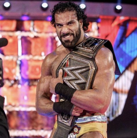 Jinder Mahal Jinder Mahal, Shinsuke Nakamura, Wrestling Superstars, Wwe Champions, Wwe Wrestlers, Wwe Superstars, Pro Wrestling, Wwe, Wrestling