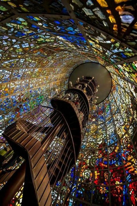 Stained Glass Staircase, Kanagawa Japan, Spiral Staircases, زجاج ملون, Glass Staircase, Antoni Gaudi, Hakone, Kamakura, Stairway To Heaven