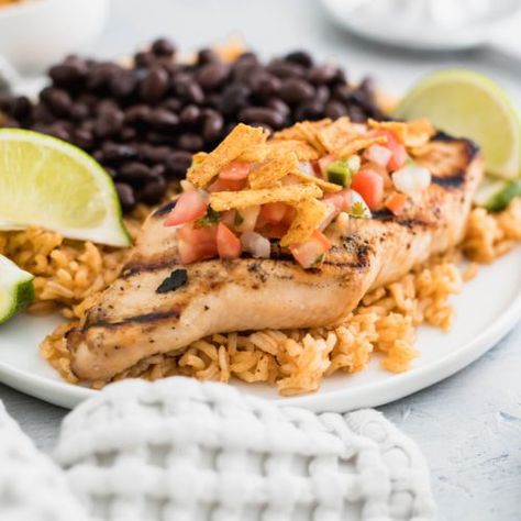 Chili's Margarita Grilled Chicken - Meg's Everyday Indulgence Margarita Chicken Recipe Chilis, Margarita Grilled Chicken, Margarita Chicken, Chicken Bowl Recipe, Chicken Chili Recipe, Grilled Chicken Salad, Homemade Chili, Grilled Chicken Recipes, Bowl Recipe