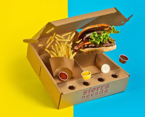 Delivery Box - The go-to meals that North Americans order in at home tend to be pizza and Chinese food, so a delivery box such as this one may look unfamiliar to ... Burger Delivery, Food Delivery Packaging, Burger Packaging, Takeaway Packaging, Burger Box, Food Box Packaging, Food Branding, Food Truck Design, Burger Bar