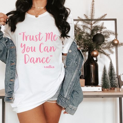 You Can Do It. Your “Trust Me You Can Dance” Tee Shirt Will Guide You Through Each Step Until You’re A Pro!! 100% Cotton Crew Neck Short Sleeve High Quality Trendy Stylish Colors: Black White Pink Gray Sizes: S M L Xl 2x 3x 4x 5x * Each One Is Hand Made * Each One Is Made With Love * Bundle Or Comment To Choose Color * Size Up For An Oversized Look Like The Model Dance Tee, Dance Shorts, Black White Pink, Pink Gray, Crew Neck Tee, Trust Me, Pink Grey, You Can Do, Tee Shirt