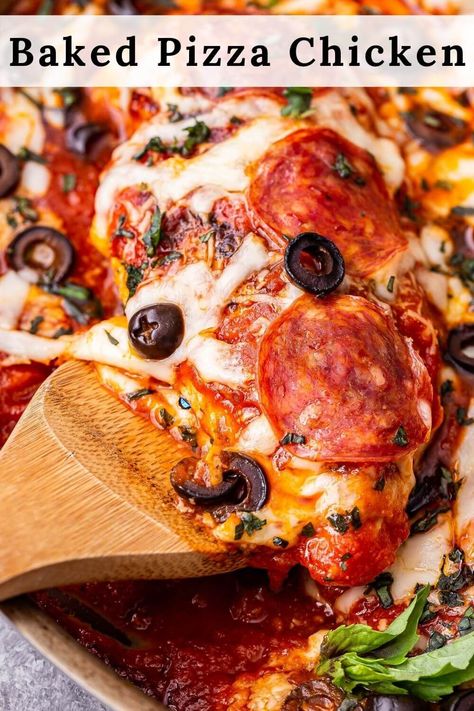 One Pan Pizza Chicken Bake, One Pan Pizza Chicken, Baked Pizza Chicken, Pizza Chicken Breast, Chicken Breast Pizza, Pizza Topped Chicken, Pizza Chicken Bake, Chicken Pizza Recipe, Pepperoni Chicken