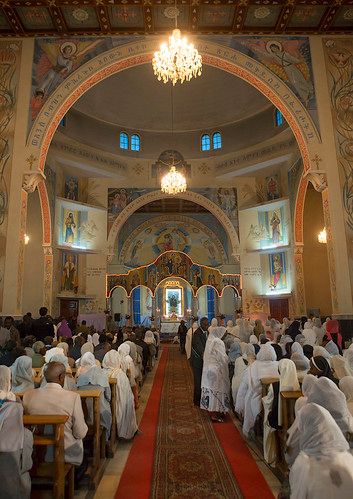 People Praying In Church, Praying In Church, Asmara Eritrea, People Praying, Ethiopian Fashion, African Aesthetic, Ethiopian Culture, By Grace Through Faith, Church Aesthetic