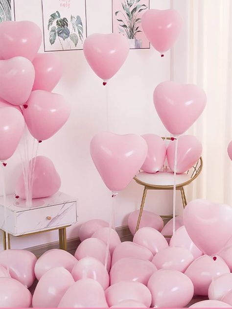 Pink Decorations Party Birthday Ideas, All Pink Birthday Party, Pink Bday Party Ideas, Pink Theme Birthday Party Decoration, Festa All Pink, Pink Party Theme Ideas, Pink Birthday Party Aesthetic, All Pink Party, Valentines Day Theme Party