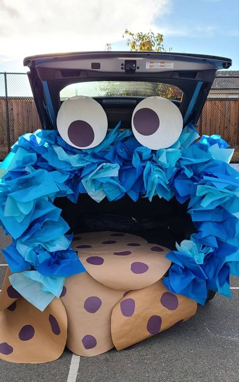 Cookie Monster Car Trunk Or Treat, Cookie Monster Trunk Or Treat Ideas, Cookie Monster Truck Or Treat Ideas, Clown Trunk Or Treat Ideas, Elmo Trunk Or Treat, Trunk Or Treat Sesame Street, Trunk Or Treat Bluey, Sesame Street Trunk Or Treat Ideas, M M Trunk Or Treat Ideas