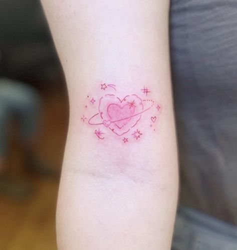 Saturn Heart Tattoo, Pink Line Tattoo, Pink Tattoo Ideas, Pink Heart Tattoo, Pastel Tattoos, Pastel Tattoo, Yellow Tattoo, Saturn Tattoo, Rib Tattoos For Women