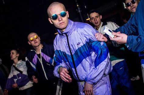 90s Rave Fashion Uk, Berlin Rave Aesthetic, Gabber Aesthetic, Gabber Outfit, 90s Rave Aesthetic, 90s Rave Fashion, Hardcore Dance, 00s Party, 90s Uk