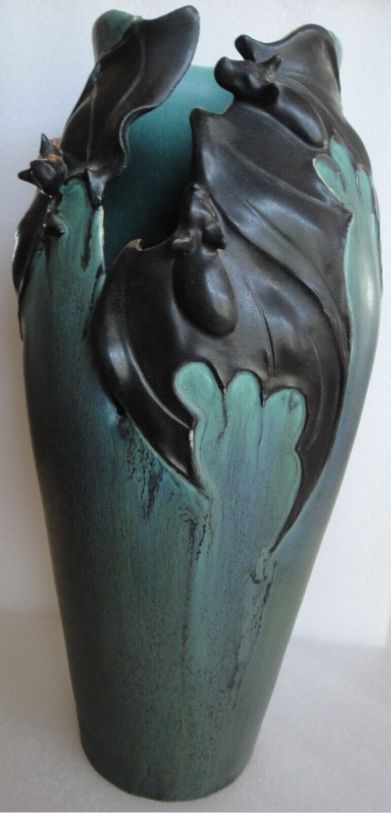 Ephraim Pottery: October Skies vase with three bats by Kevin Hicks, retired 2013, 10-1/2" tall; front view Bat Pottery, Ephraim Pottery, 80s Goth, October Sky, Ceramics Inspiration, Ceramics Pottery Art, Pottery Ceramics, Ceramics Pottery, Pottery Ideas